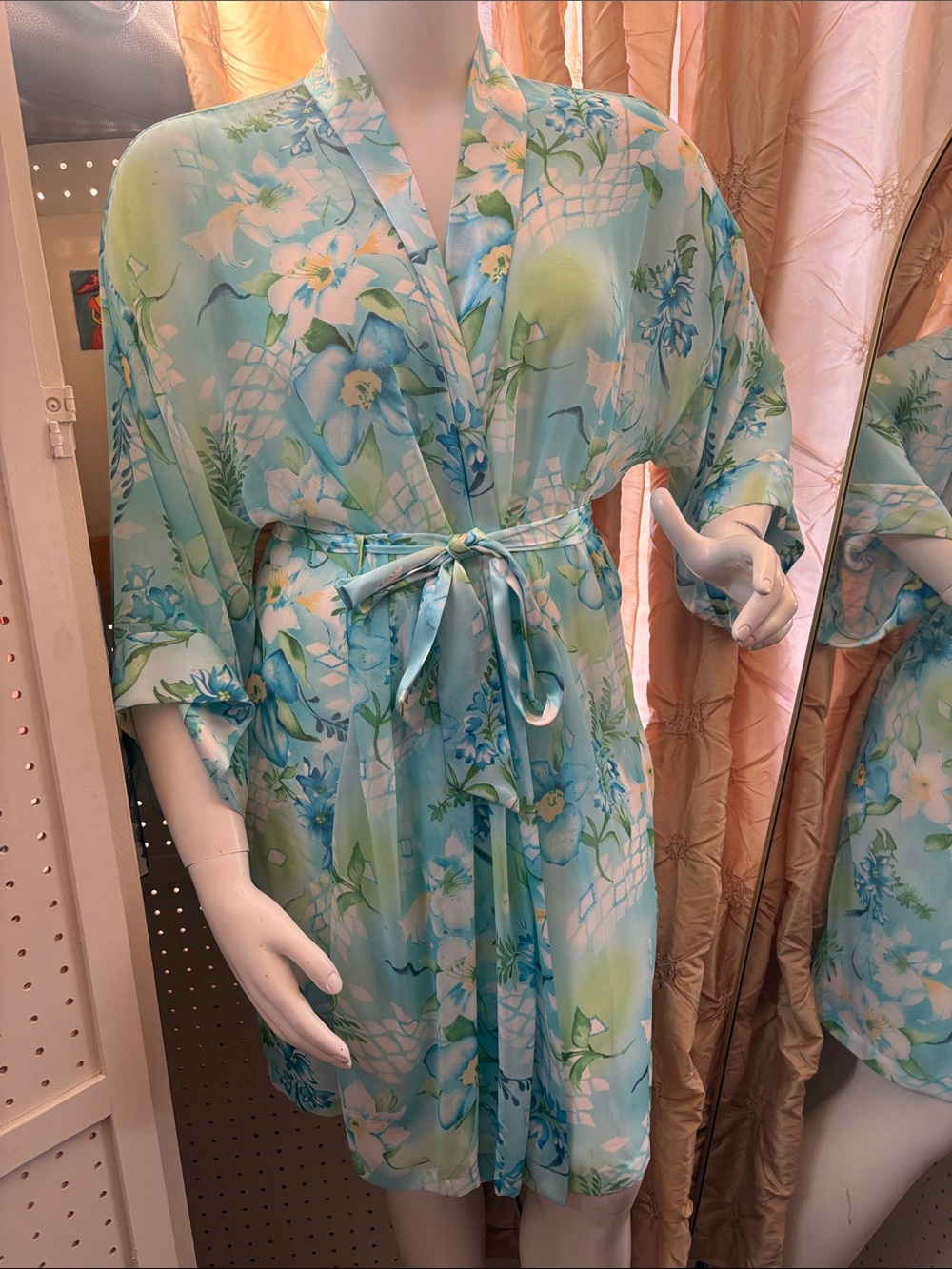Women’s Robe